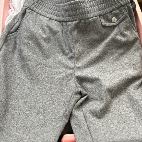 USED WOMEN CLOTHING - Picture 7 of 10